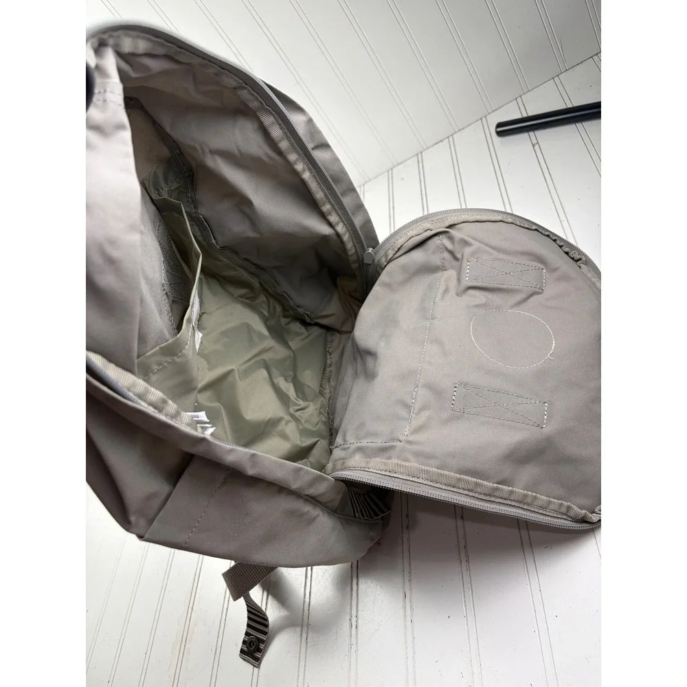 Fjällräven Kånken Fog Gray Striped Water Resistant BackPack Unisex